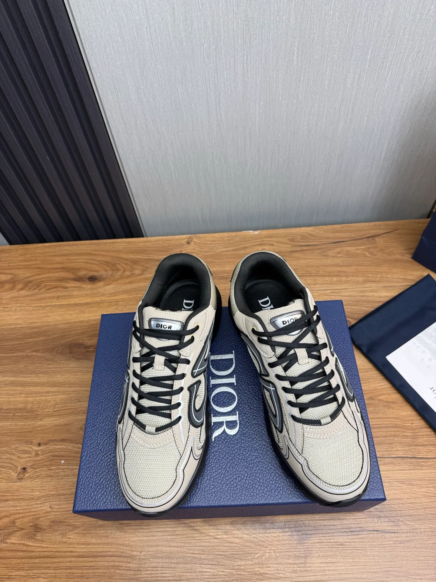 Men's men's shoes 💰580💰 Dior Dior.B30 couple hot sale ❤️💚Official website 1:1 replica ⬆️Imported cowhide stitching, comfortable mesh lining 35-45 (45 customized, non-refundable)